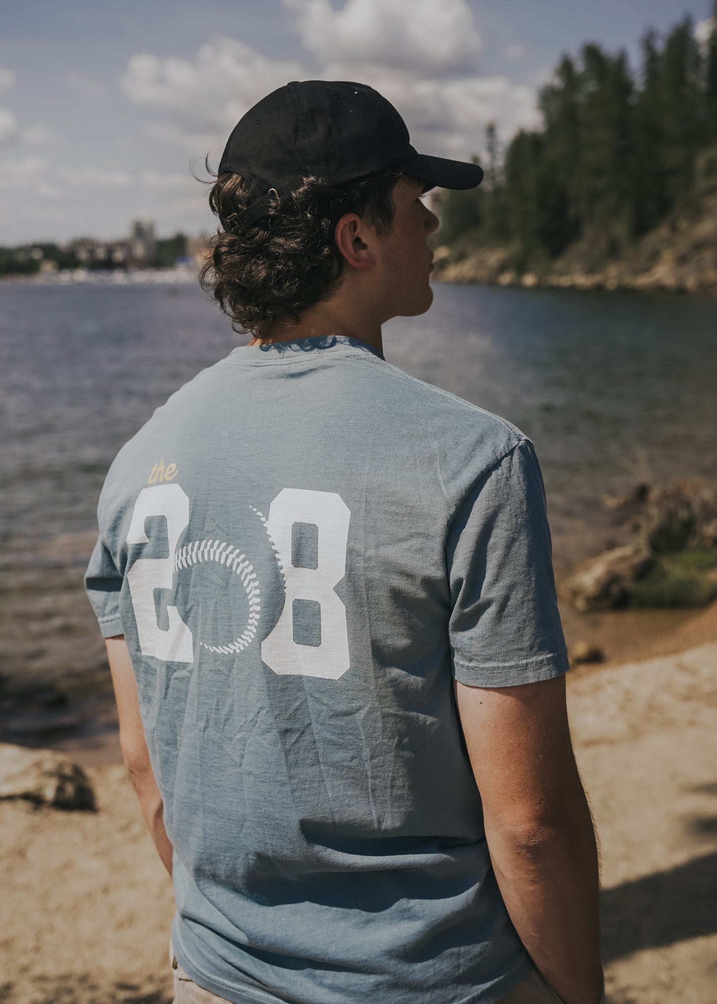 The 208 Tee